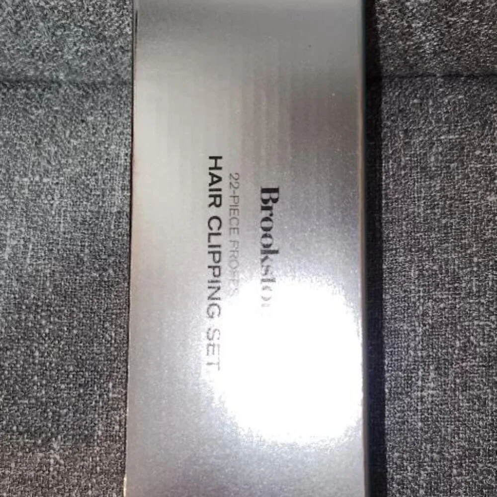 Brookstone 22 Piece Professional Hair Clipping Set NWT - Picture 4 of 6